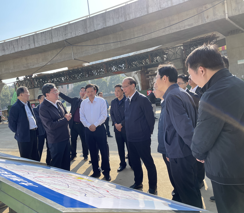 吴晓军黄喜忠在调研督导南昌城投公司建设项目时强调 一直提升人民群众幸福指数 推动都会更高质量生长更可持续生长