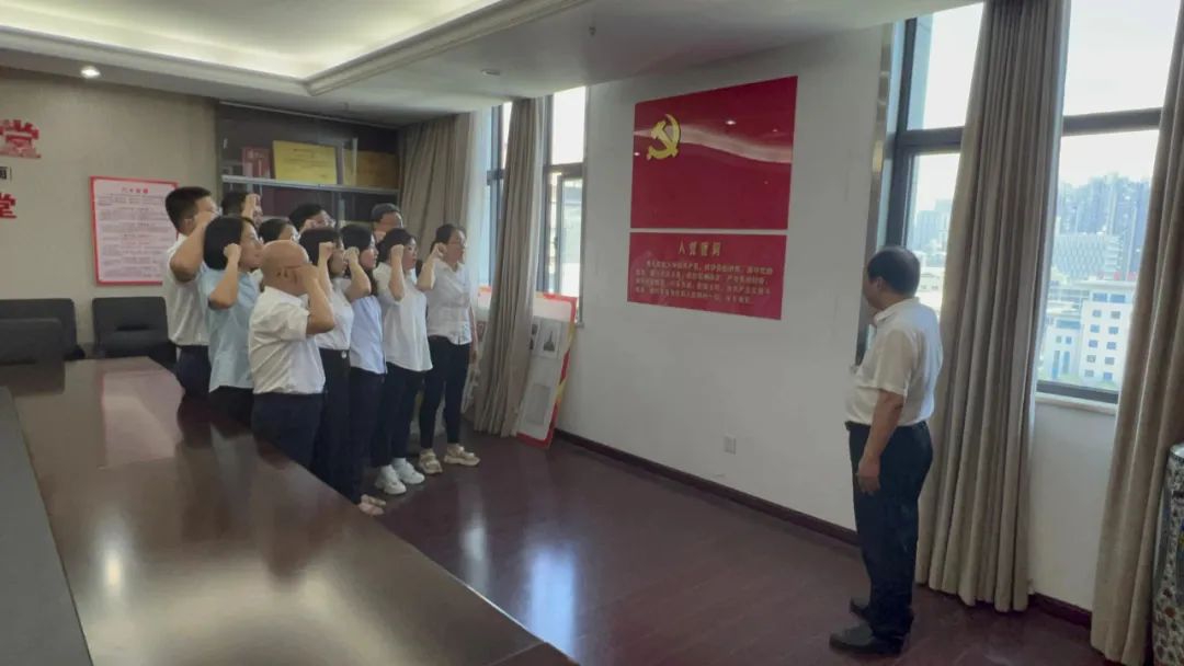 南昌市壹定发集团喜迎七一 庆党华诞